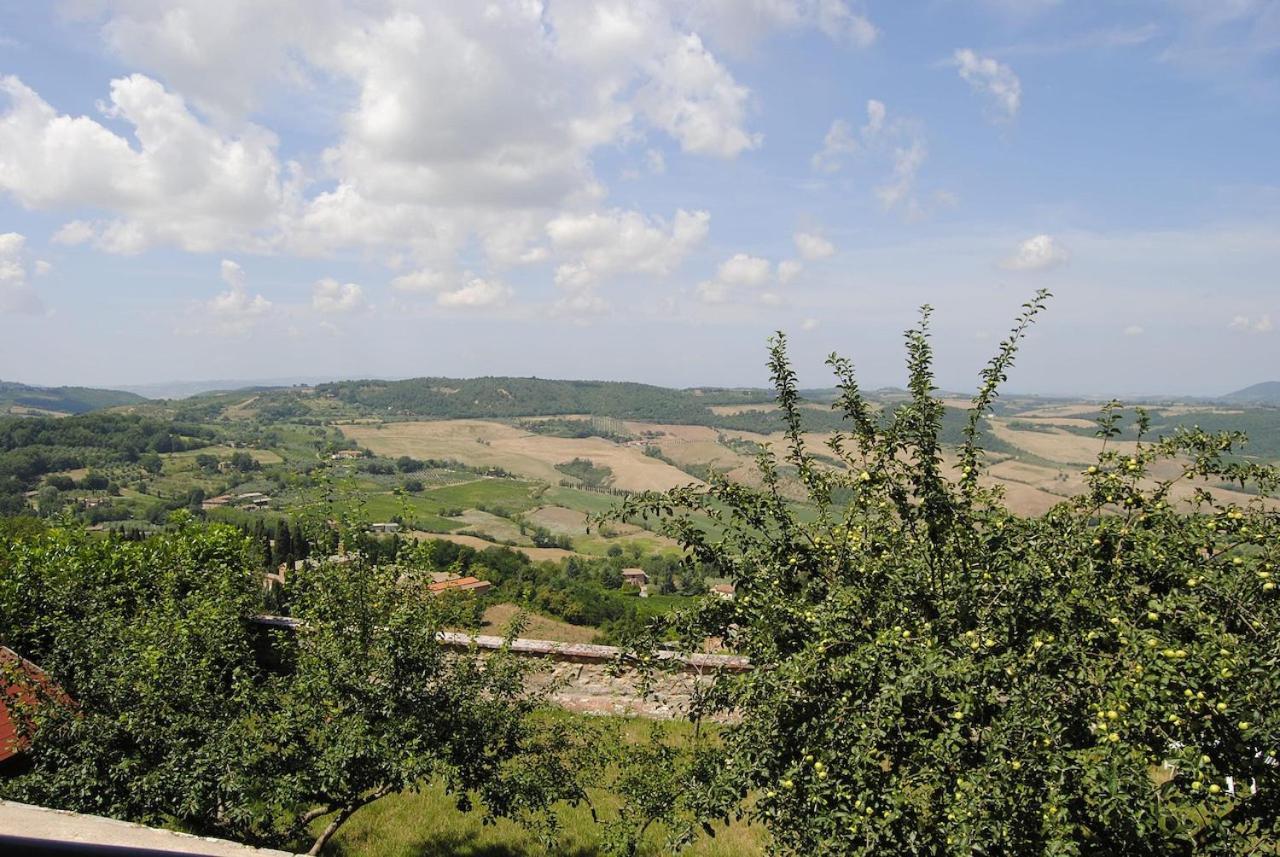 Montepulciano Stazione Entro Le Mura מראה חיצוני תמונה