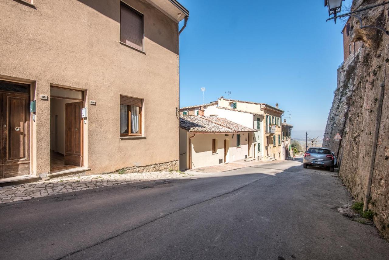 Montepulciano Stazione Entro Le Mura מראה חיצוני תמונה